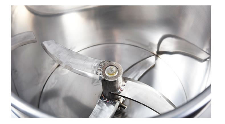 打浆桶内部刀片结构