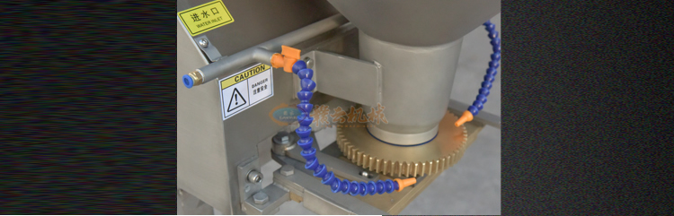 进水口与润滑系统